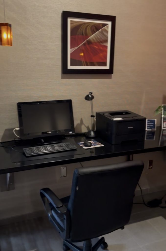 Best Western Plus Park Place inn and Mini Suites Business Center