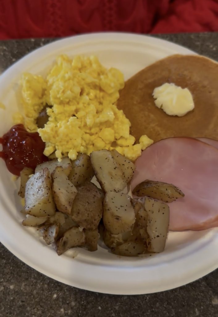 Best Western Plus Park Place Inn and Mini Suites - Breakfast