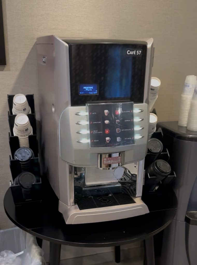 Best Western Plus Park Place Inn and Mini Suites - Lobby Coffee Maker