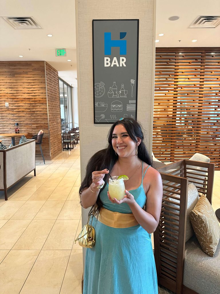 Hyatt House H Bar - Angie
